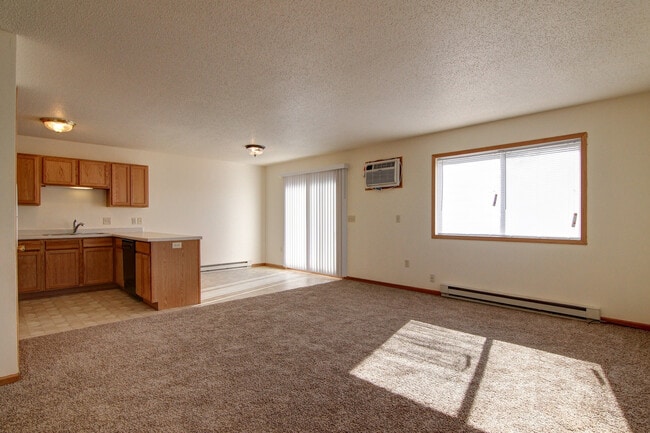3018 Timber Ter, Unit 2 in Menomonie, WI - Building Photo - Building Photo