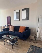 4242 East West Hwy, Unit 917 in Bethesda, MD - Building Photo - Building Photo