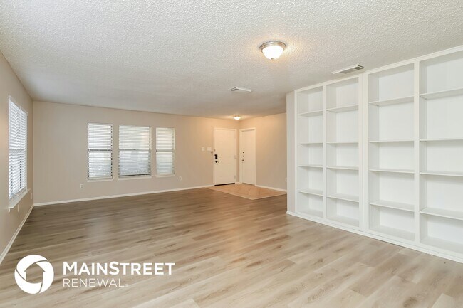 13406 Forum Rd in Universal City, TX - Building Photo - Building Photo