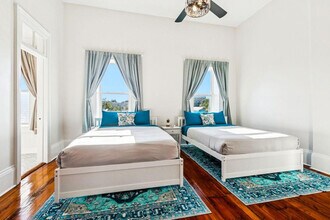 1725 Robert C. Blakes Sr. Dr in New Orleans, LA - Building Photo - Building Photo