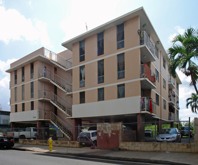 94-311 Pupuole St in Waipahu, HI - Foto de edificio - Building Photo