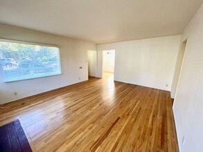 1111 N Milpas St in Santa Barbara, CA - Building Photo - Building Photo