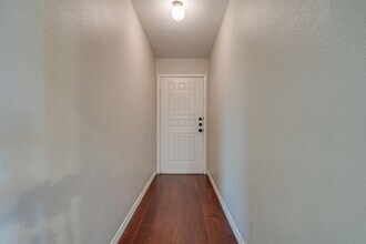 2500 Quail Ridge Dr in Denton, TX - Building Photo - Building Photo