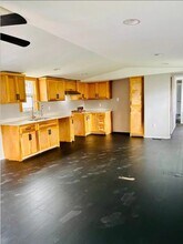 310 Paddock St in Willis, TX - Building Photo - Building Photo