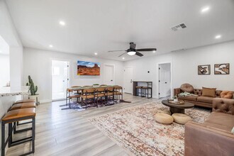 636 E 6th Pl, Unit SI ID1502668P in Mesa, AZ - Foto de edificio - Building Photo