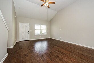 1705 Porchrest Way in Antioch, TN - Building Photo - Building Photo
