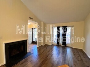 118 Woodbridge Ln in Chapel Hill, NC - Building Photo - Building Photo