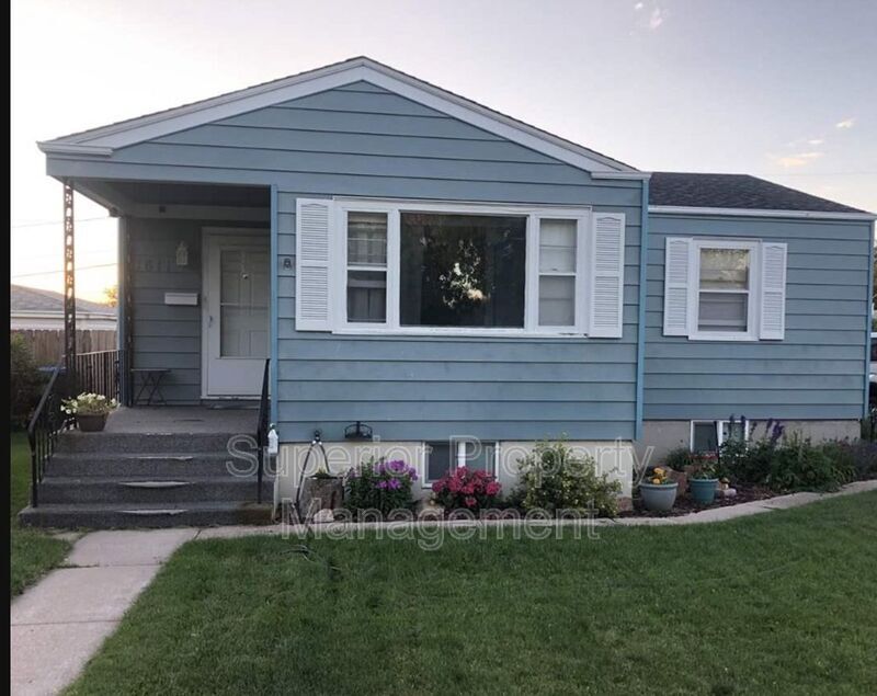 1611 Crook Ave in Cheyenne, WY - Building Photo