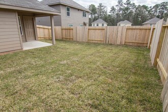 13807 Winding Path Ln in Willis, TX - Building Photo - Building Photo