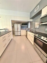 12805 NE 11th Ct in North Miami, FL - Building Photo - Building Photo