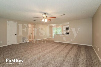 2835 Tanglewood Blvd in Orange Park, FL - Building Photo - Building Photo