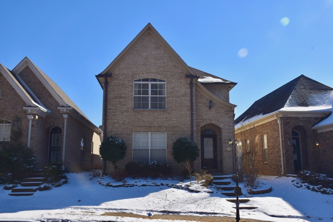 1328 Broadstone Ln in Cordova, TN - Building Photo