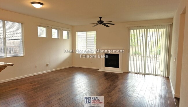 7350 Grassy Creek Way in El Dorado Hills, CA - Building Photo - Building Photo
