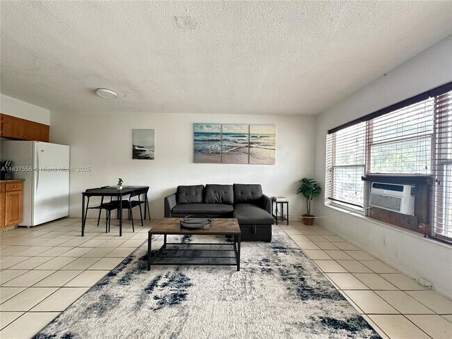 3100 NE 9th St in Fort Lauderdale, FL - Foto de edificio - Building Photo