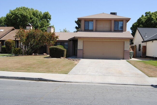 property at 4620 Gorbett Ln