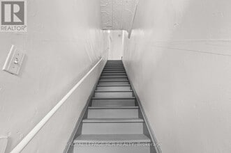 137 Broadway in Orangeville, ON - Building Photo - Building Photo