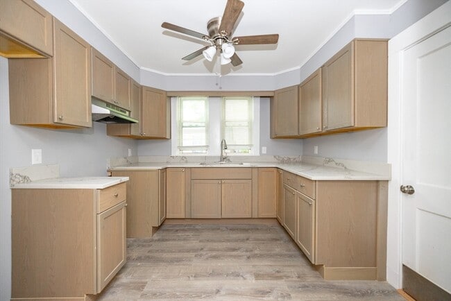 property at 81 Warwick Rd