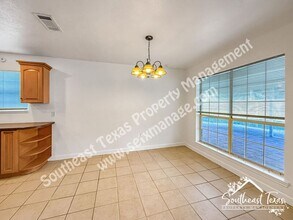7912 South Dr in Beaumont, TX - Building Photo - Building Photo