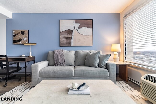 50 Morgan St N, Unit 1111 in Hartford, CT - Foto de edificio - Building Photo