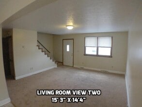 120 Karen Way in Weirton, WV - Building Photo - Building Photo