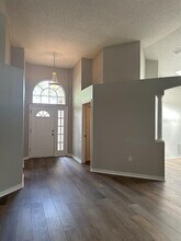 8928 Southbay Dr in Tampa, FL - Building Photo - Building Photo