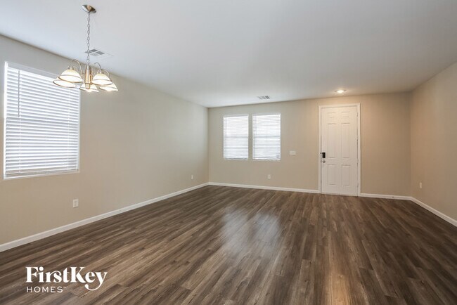 5929 N Big Horn View St in North Las Vegas, NV - Building Photo - Building Photo