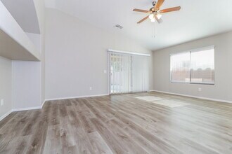 11333 W Buchanan St in Avondale, AZ - Building Photo - Building Photo