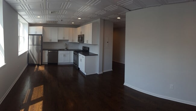331 Bloomfield Ave in Montclair, NJ - Building Photo - Building Photo