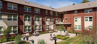 Phyllis Gutiérrez Kenney Place in Seattle, WA - Building Photo