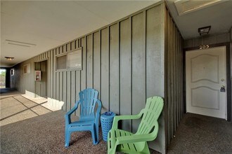 620 W 51st St-Unit -104 in Austin, TX - Building Photo - Building Photo