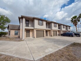 3701 N Arroyo Park Ln, Unit A in Harlingen, TX - Building Photo