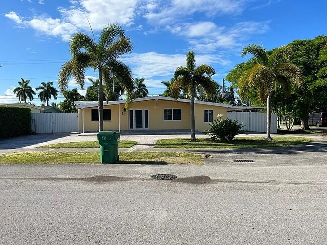 property at 11430 SW 47th St