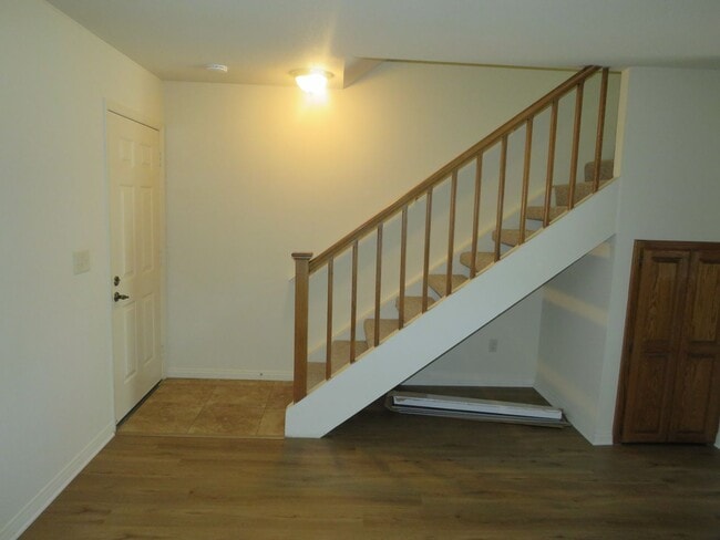 401-407 Tiffany Dr in Santa Maria, CA - Building Photo - Building Photo