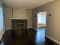 654 E Granet Ave photo'