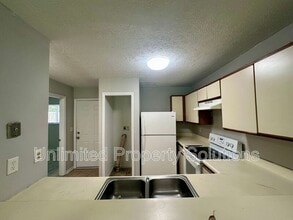 205 Sunn Aire Ct in Wilmington, NC - Building Photo - Building Photo