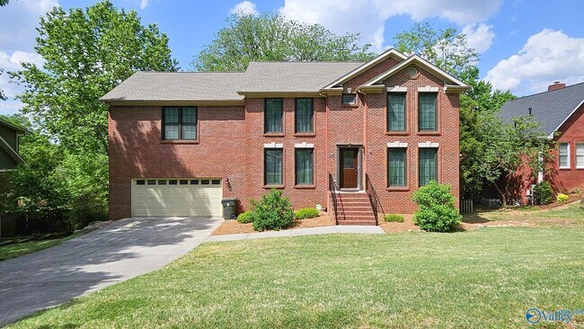 118 Hartington Dr in Madison, AL - Building Photo - Building Photo