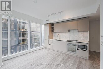 55-LPH55 Mercer St in Toronto, ON - Building Photo - Building Photo