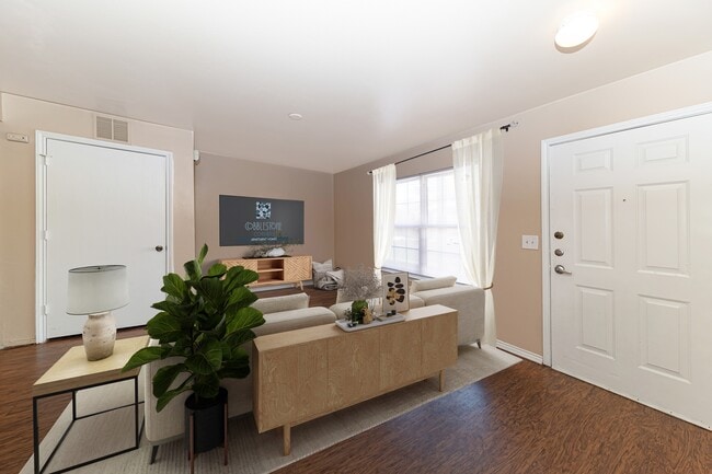 Cobblestone Corners in Nashville, TN - Building Photo - Building Photo