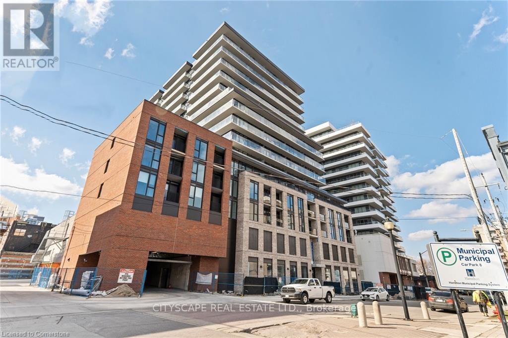 1 Jarvis St in Hamilton, ON - Building Photo