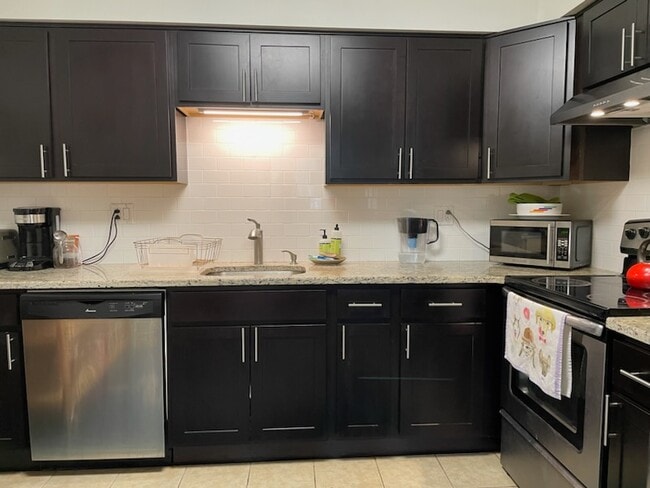 property at 4000 Gypsy Ln