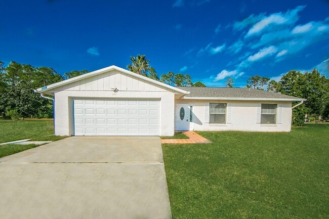 property at 921 Gloucester Ct