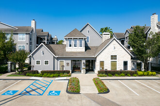 Retreat at Westpark in Houston, TX - Foto de edificio - Building Photo