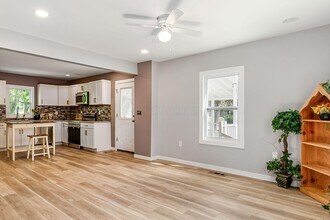 168 London Rd in Delaware, OH - Building Photo - Building Photo