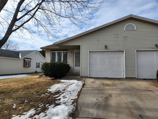 500-504 Kings Lynn Rd