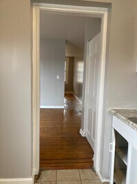 3224 Kenyon Ave photo'