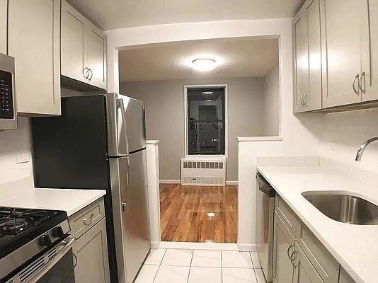 property at 3255 Randall Ave