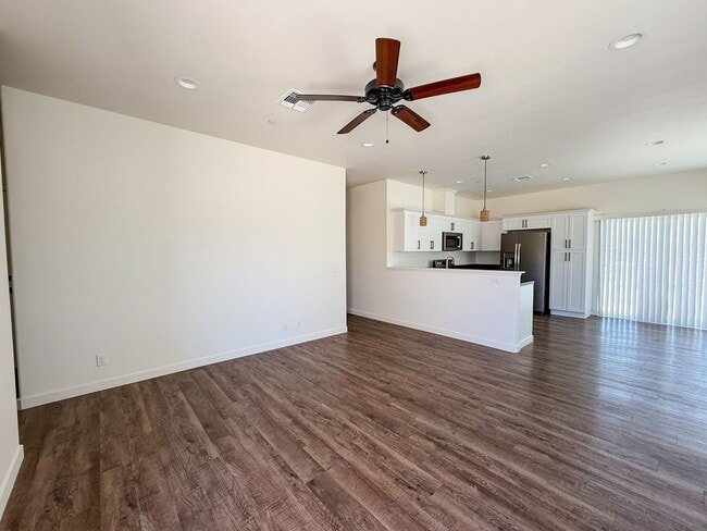 6935 Wilshire Ave in Twentynine Palms, CA - Building Photo - Building Photo