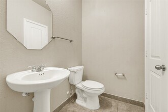 17002 Devon Dogwood Trail in Richmond, TX - Building Photo - Building Photo