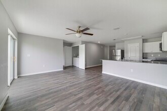 687 Gila Dr in Poinciana, FL - Building Photo - Building Photo