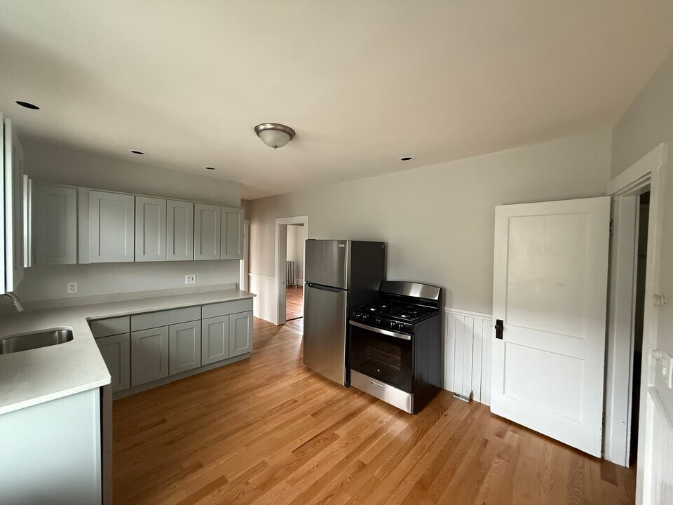 86A Quincy St, Unit 2 in Medford, MA - Foto de edificio